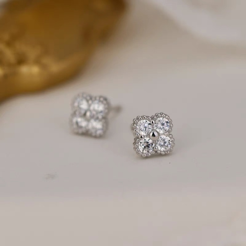 Silver 925 Post Four Leaf Clover Earrings